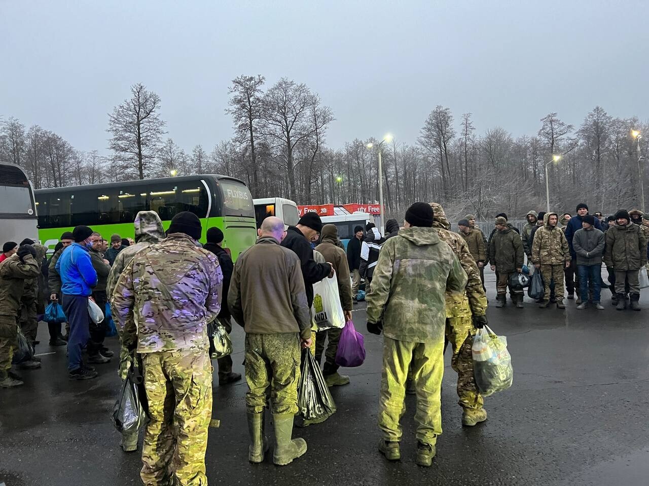 Россия и Украина провели обмен пленными перед Новым годом