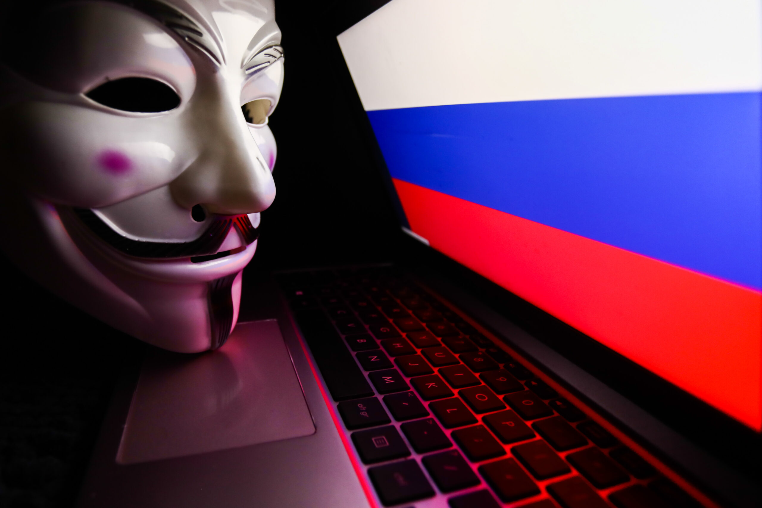 Провластные боты написали во «Вконтакте» более 800 комментариев, в которых объясняется необходимость и полезность закона, вводящего штрафы за поиск «экстремистского» контента