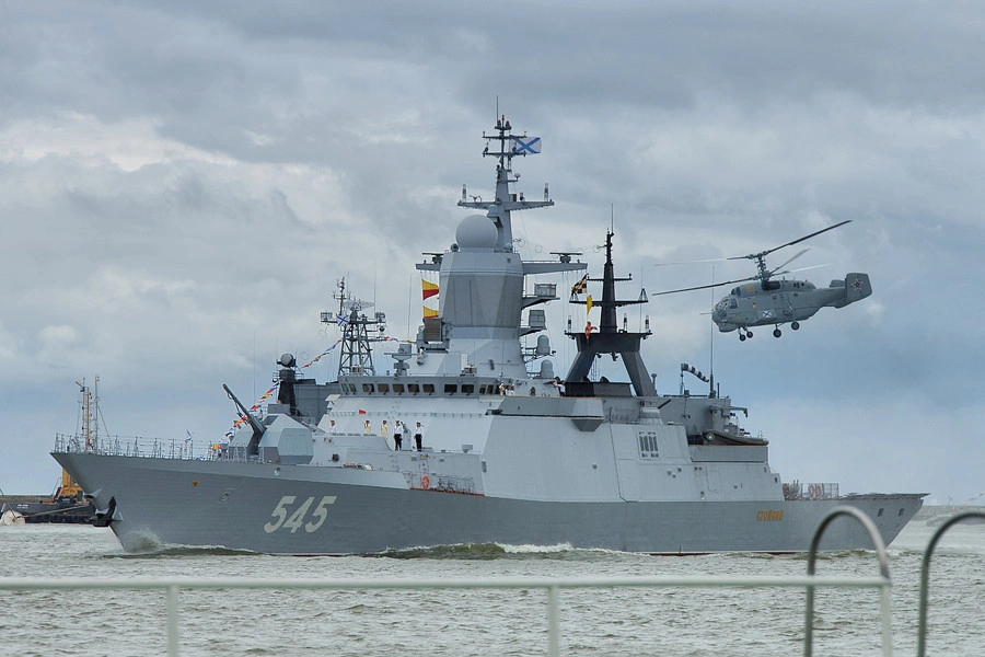 Россия и Иран провели совместные военно-морские учения в Оманском заливе на фоне слухов о возможном ударе США по Ирану