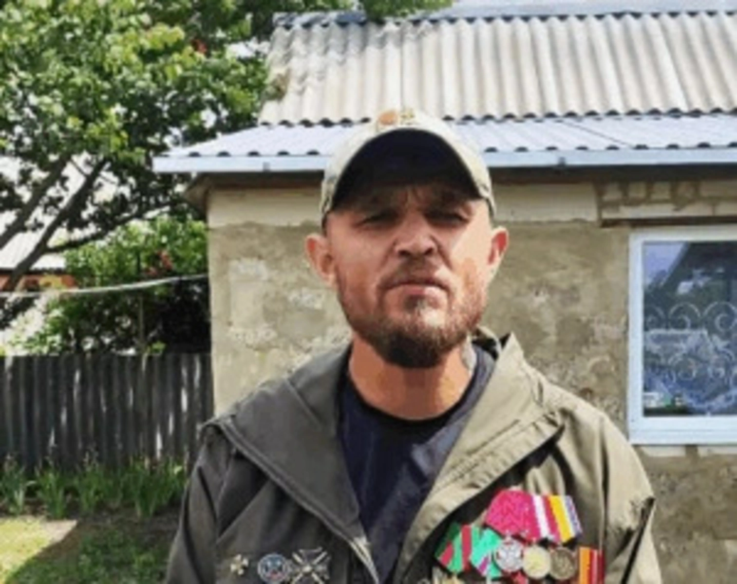 Александр Лунин, называющий себя ветераном войны в Украине, опубликовал обращение к Владимиру Путину с угрозой военного мятежа